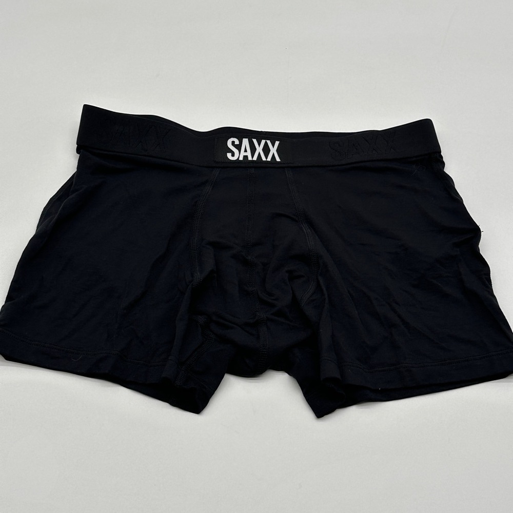- SAXX Vibe Boxers black Small‎